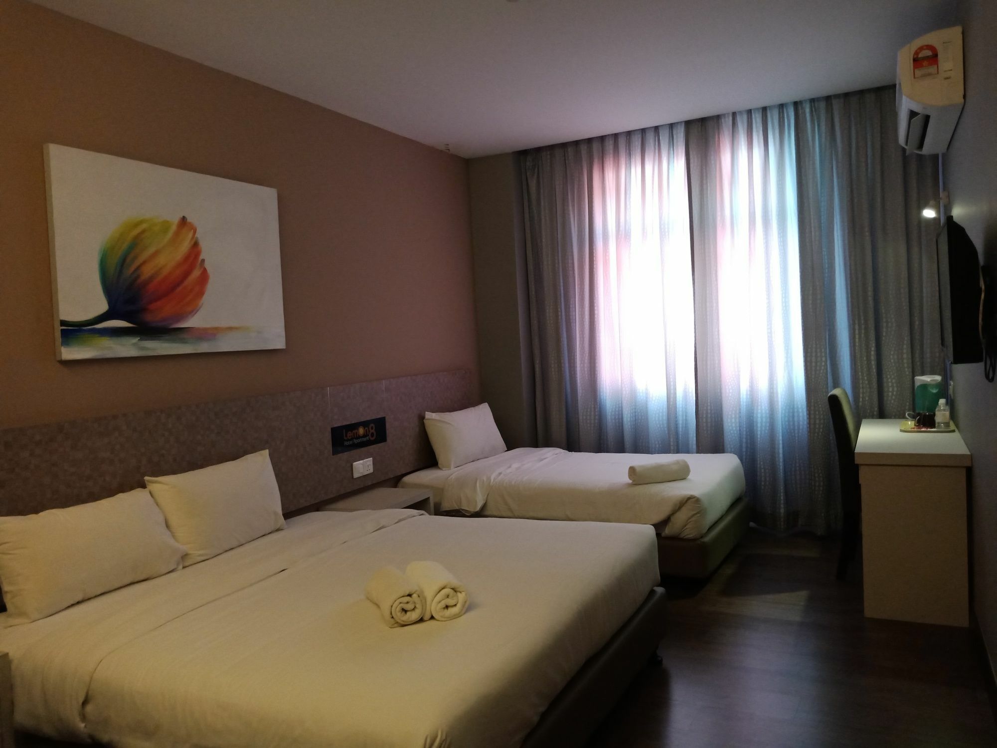 Lemon 8 Boutique Hotel @ Melaka Exterior photo